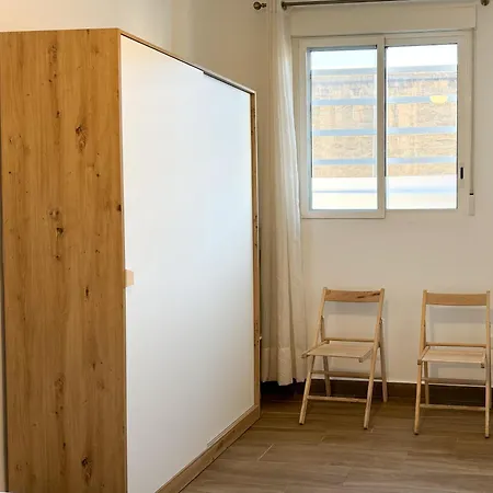 Encantador Piso De Diseno Аликанте
